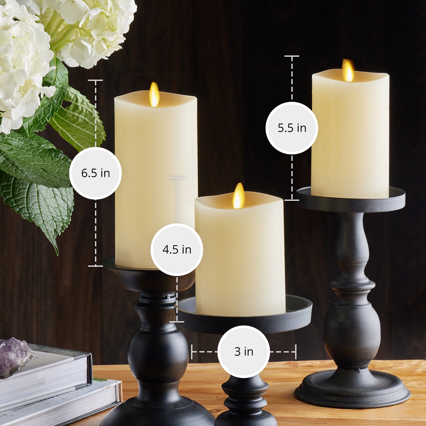 An image of Luminara's candle set in ivory