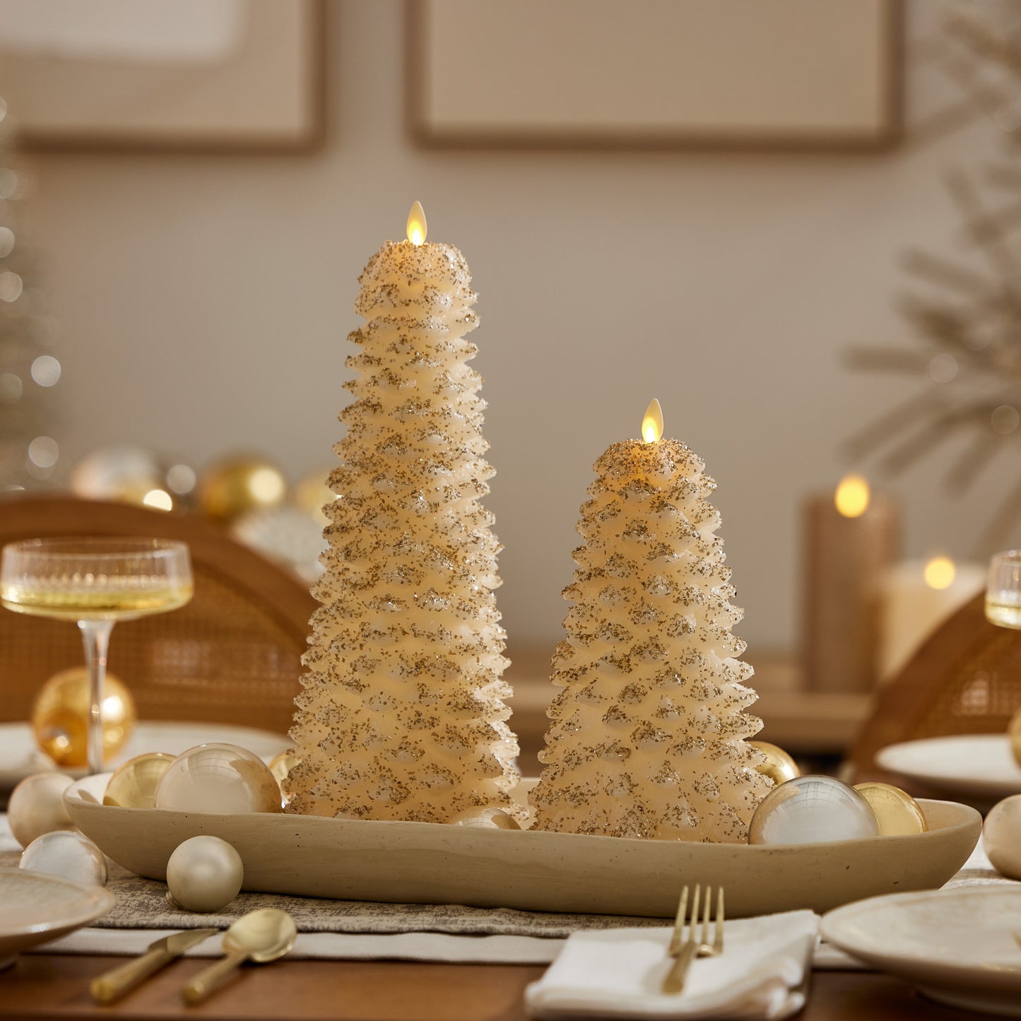 White Swan Flameless Candle North Tree