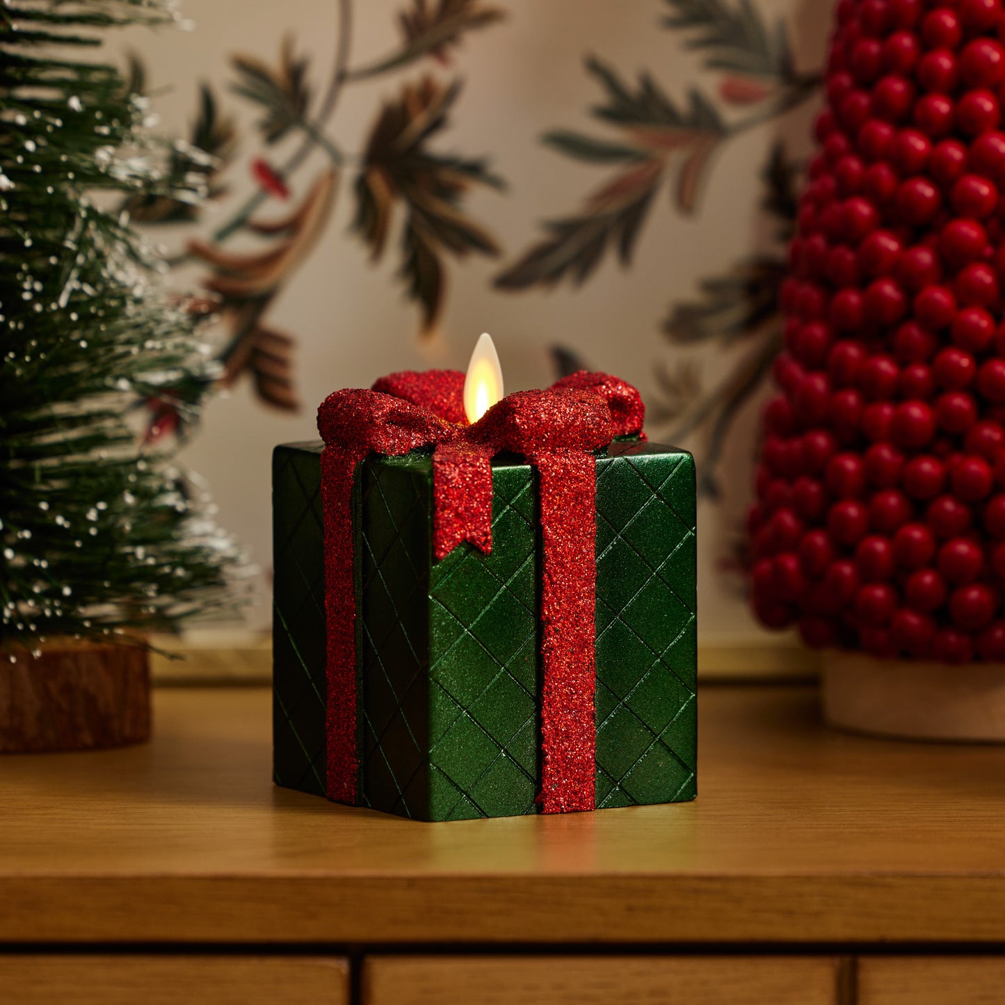 Holiday Green Flameless Candle Gift Box