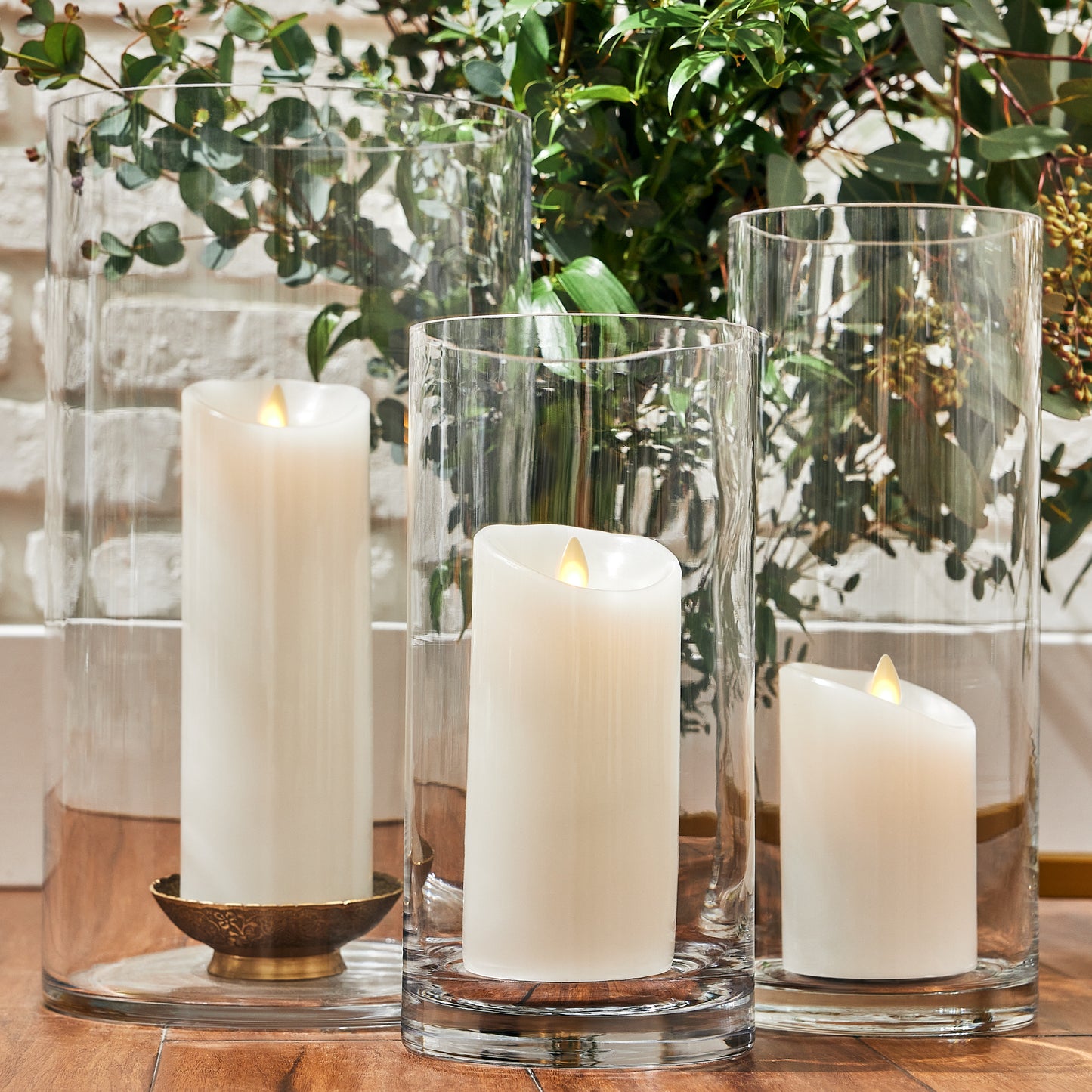 An image of Luminara's flameless white candles