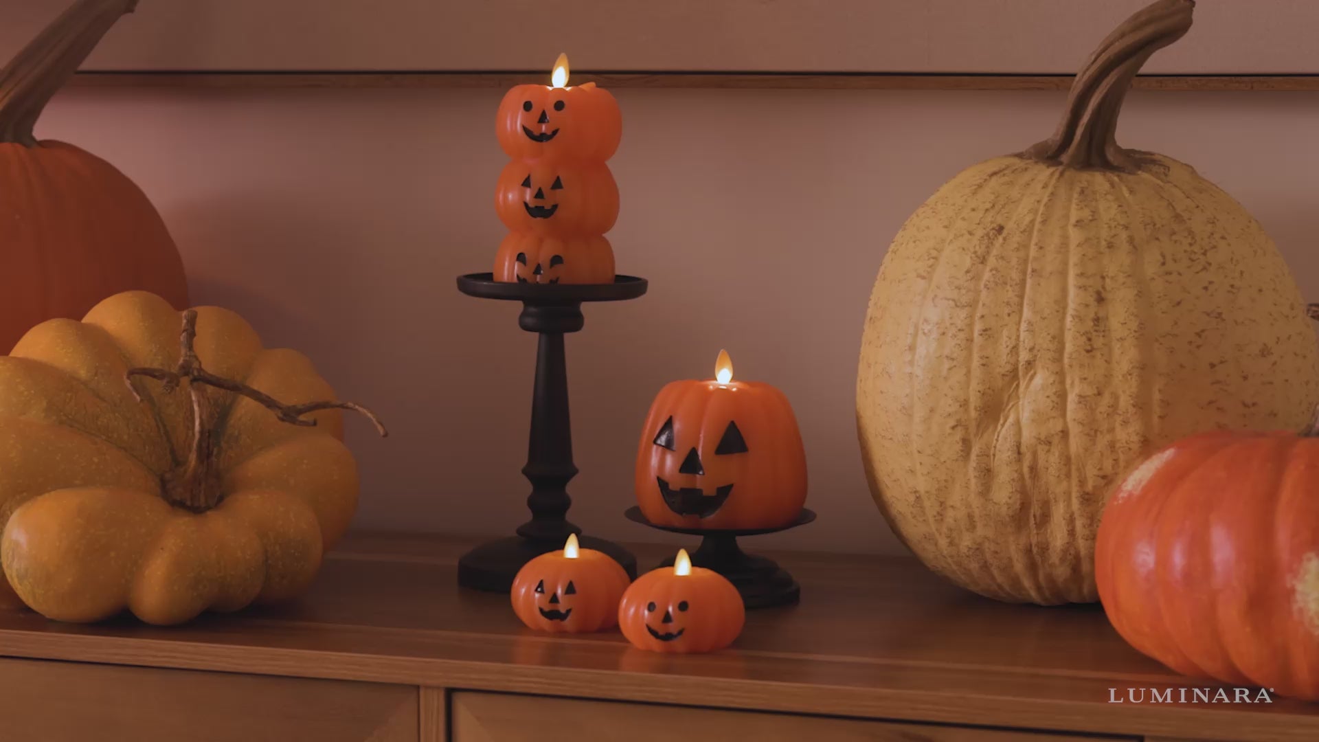 Russet Orange Flameless Candle Jack-o-lantern – Luminara